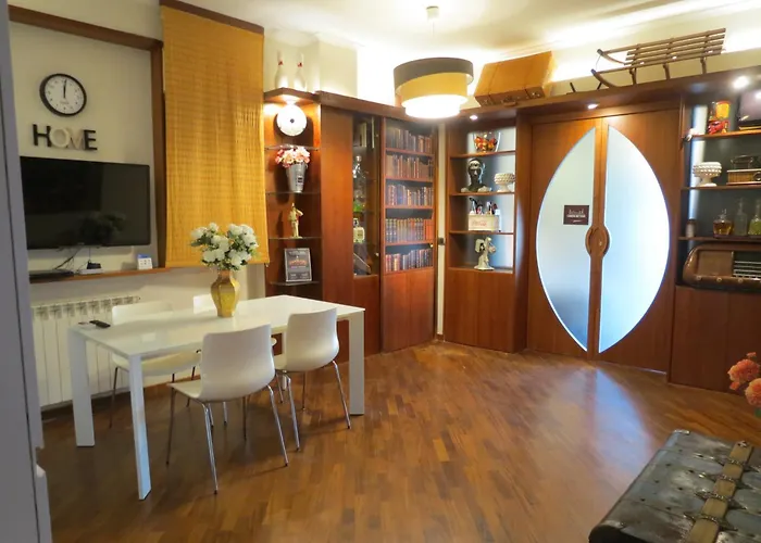 Hotel 3 stelle: CASA BATTISTI MESSINA Guest House in centro città, ideale per FAMIGLIE o GRUPPI