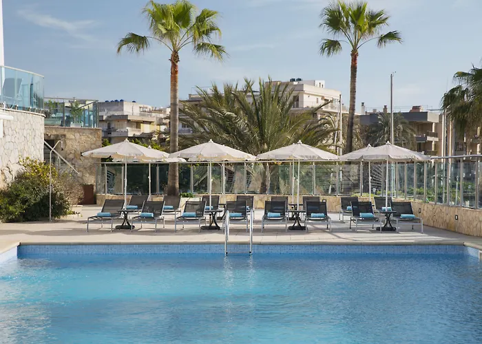 Porto Drach Aparthotel & Suites