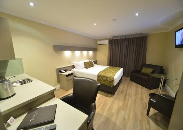 4 star hotel: Bentley Motel