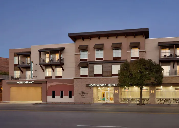 Pet Friendly hotel: Homewood Suites By Hilton Moab