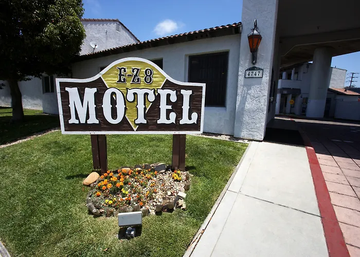 Motels Ez 8 Old Town