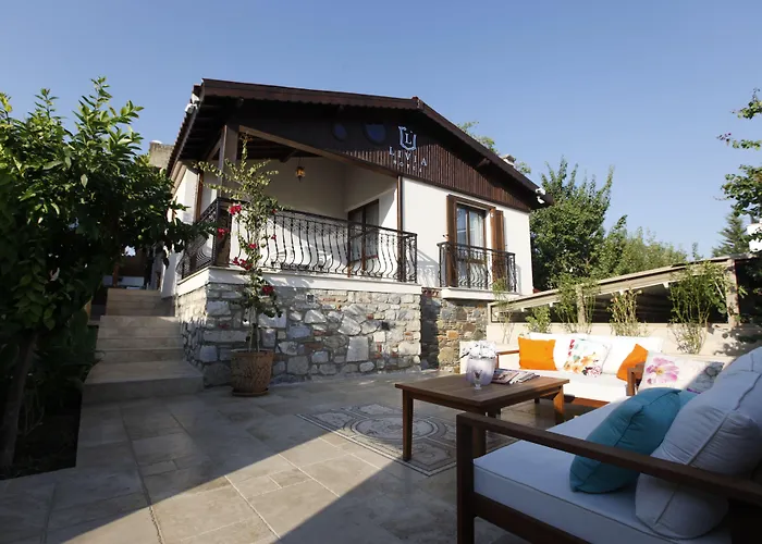 Livia Ephesus (Adults Only)