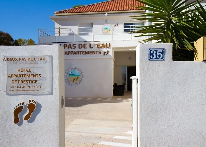 Appart'hôtel A Deux Pas de l'Eau