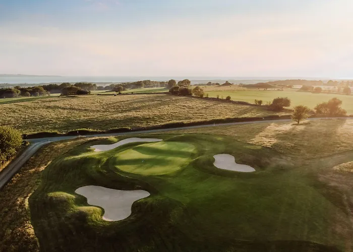 Bjaere Golfklubb Hotel & Lodge