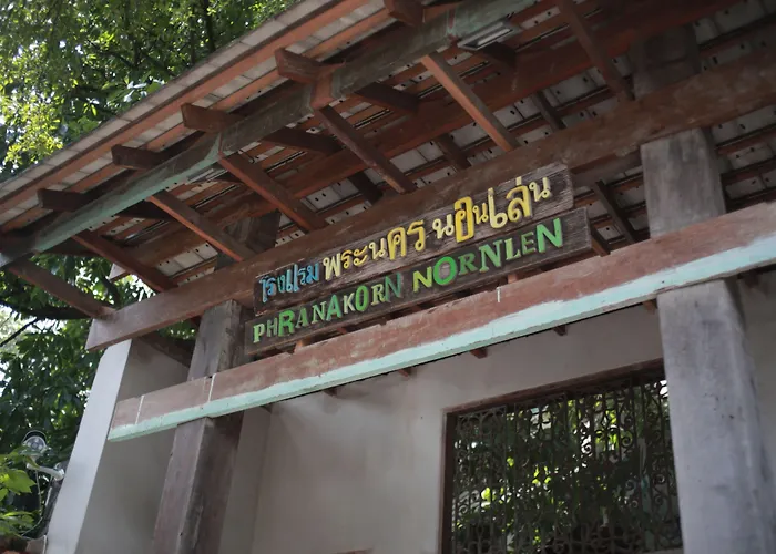Guests house Phranakorn-Nornlen
