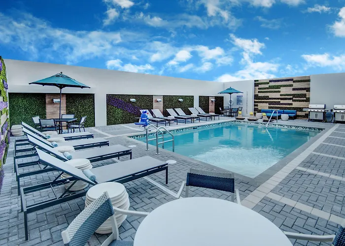 3 star hotel: Towneplace Suites By Marriott Miami Airport