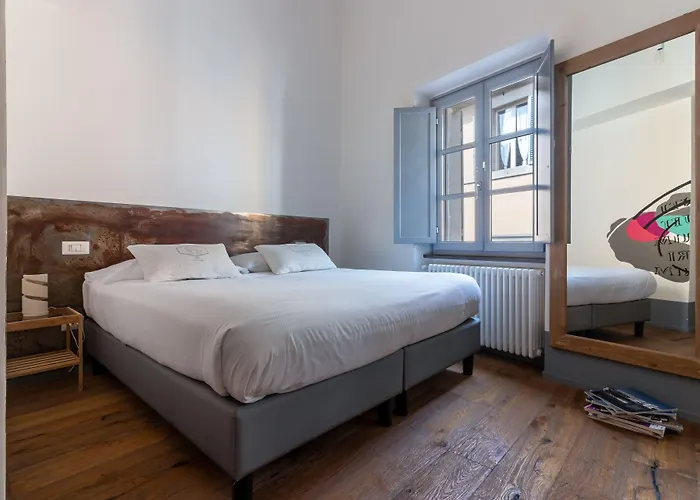 Tag Guest House
