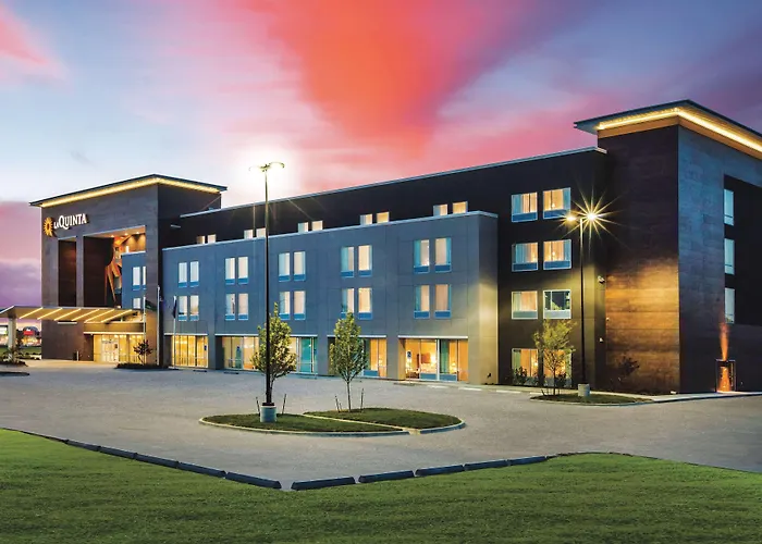 Family Friendly Hotels La Quinta By Wyndham Wichita Northeast