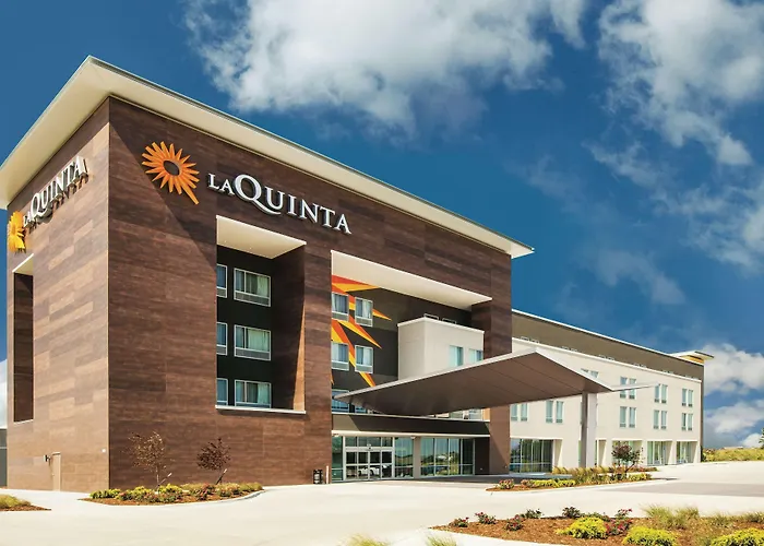 Family Friendly Hotels La Quinta By Wyndham Wichita Northeast