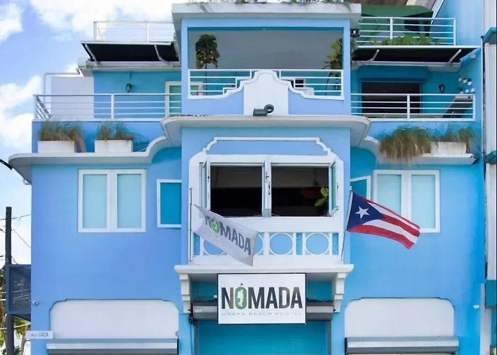 Nomada Urban Beach Hostel- Calle Loiza