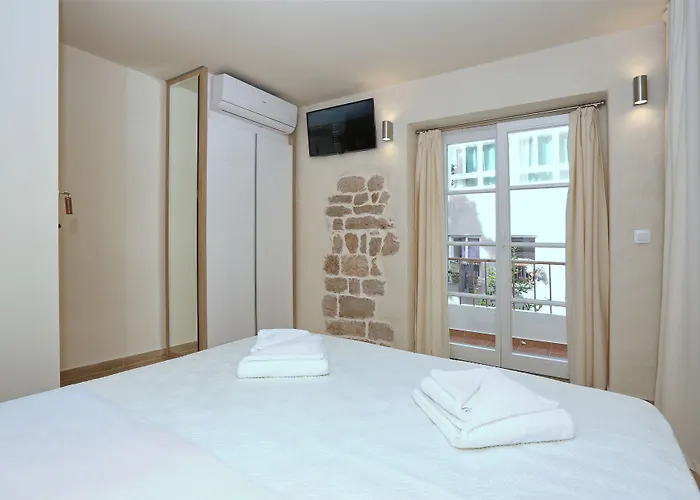 Casa de huéspedes: Idassa Palace Rooms