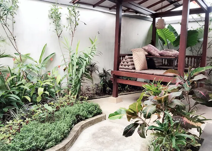 Metteyya Healing House