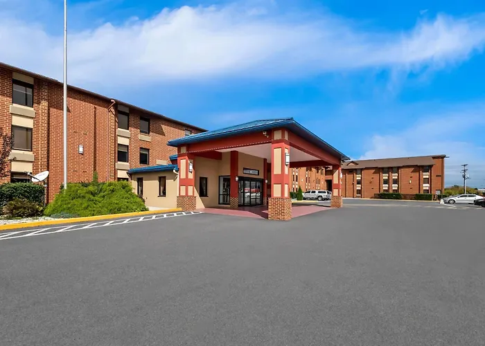 Pet Friendly hotel: Travelodge By Wyndham Winchester