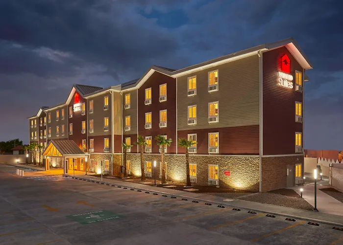 Extended Suites Cumbres