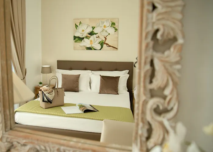 Porta Aragonese Luxury Rooms