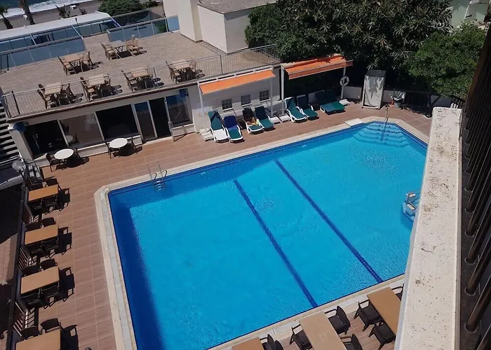 Malhun Hotel