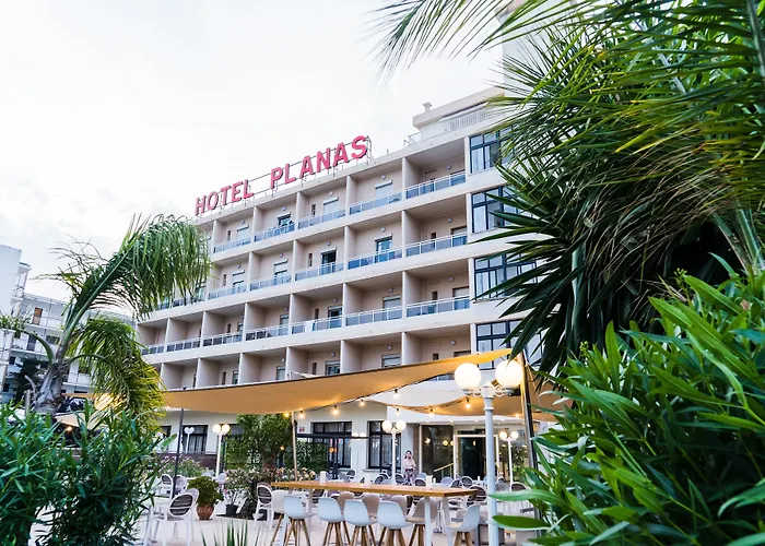 Hotel Planas