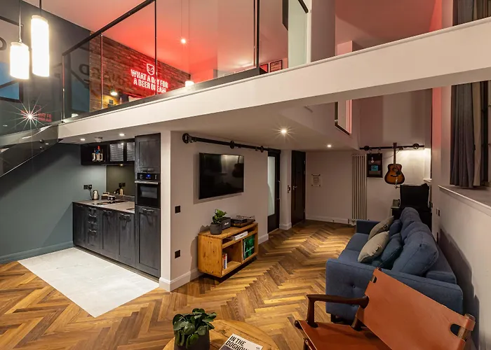 Boutique hotel only: Brewdog Doghouse Edinburgh
