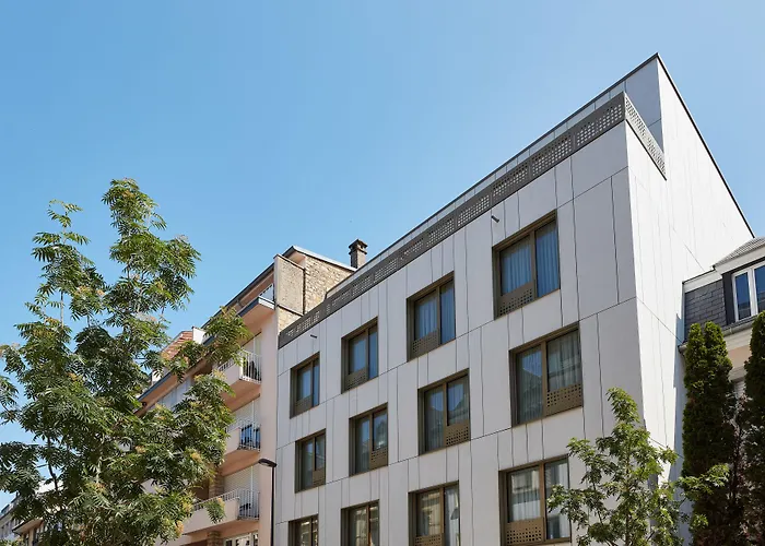 Résidence du Lys - Perrin Apartments