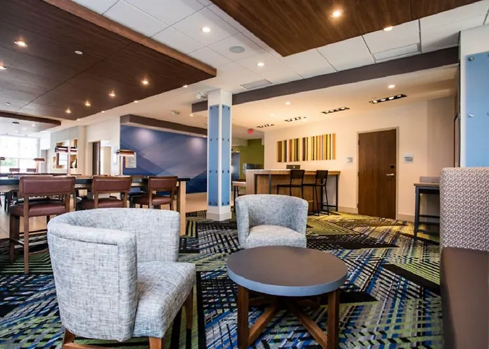 Boutique hotel only: Holiday Inn Express & Suites Rehoboth Beach By Ihg