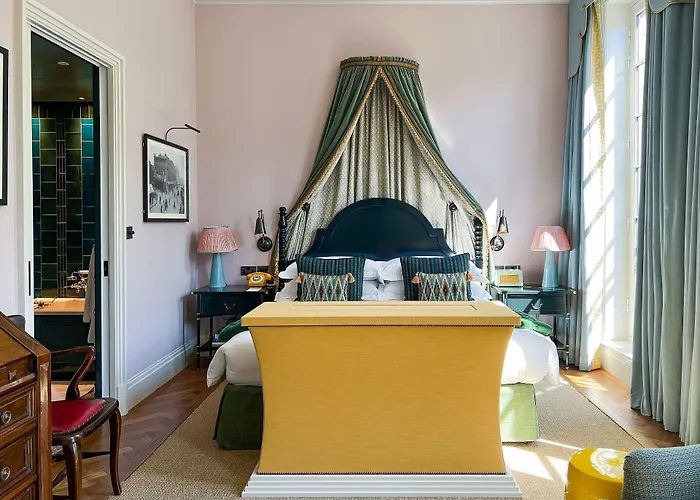 Beaverbrook Town House