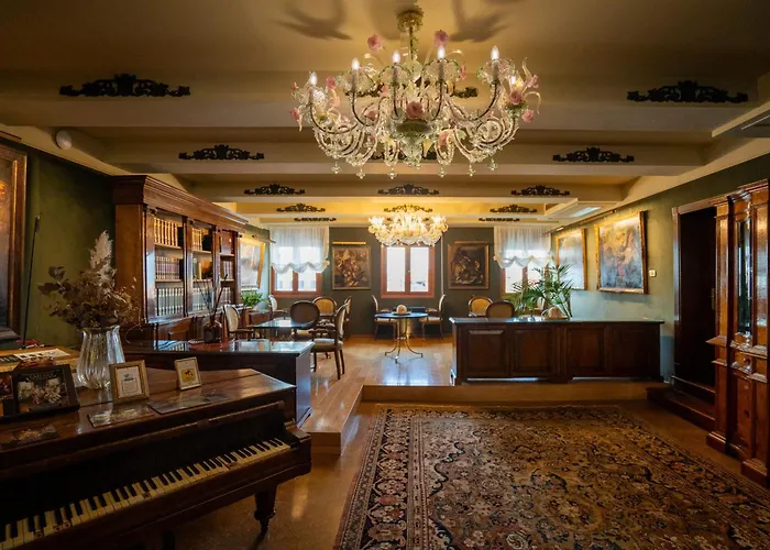 B&B: Palazzo Bembo - Exclusive Accommodation
