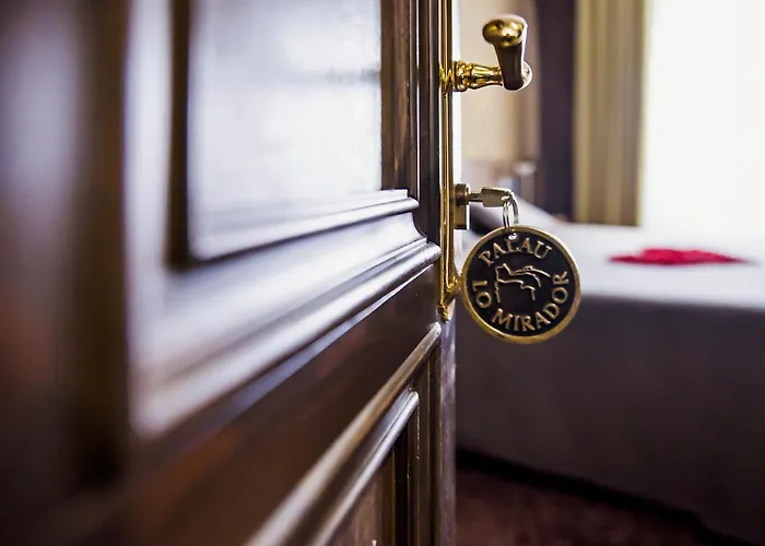 Hotel romántico: Rvhotels Palau Lo Mirador