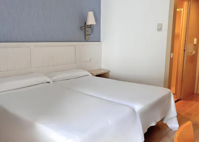 Cheap hotels Guitart Central Park Aqua Resort