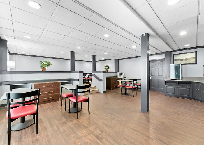 Red Roof Inn Lancaster