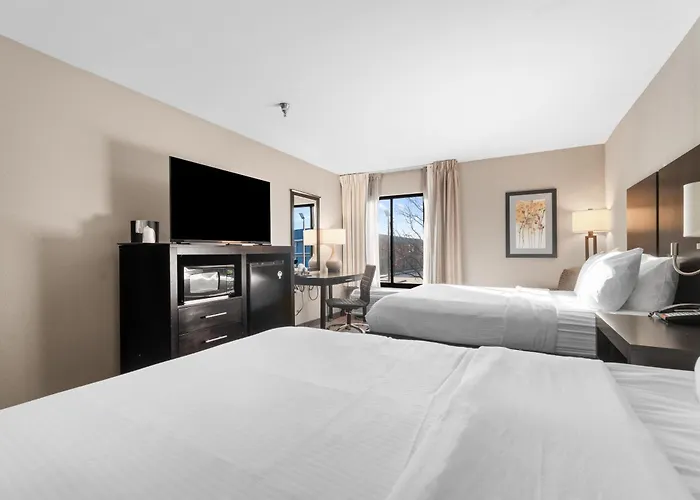 Best Western Courtview Hotel