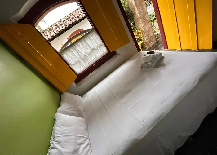  Pousada Solar do Algarve em Paraty há 5 minutos do Centro Histórico
