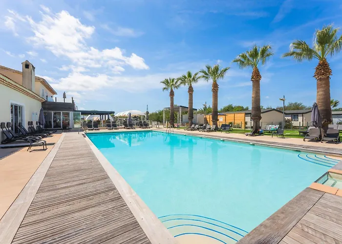 Holiday Marina Resort
