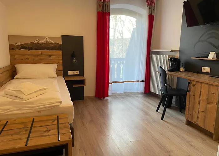 Hotel Am Rupertuspark