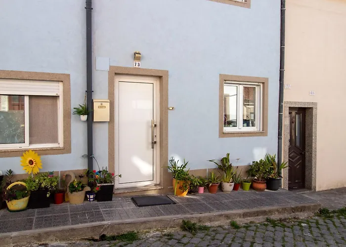 Alto Da Lapa House W Parking By Lovelystay