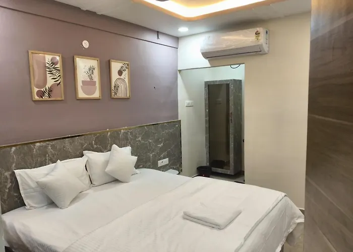 Vijay Balaji Mahal A/C