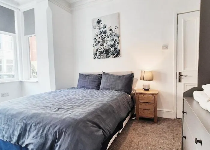 Burford Hideaway