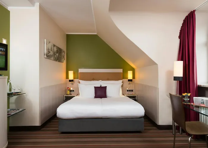 Hotel with view: Leonardo Hotel & Residenz Muenchen