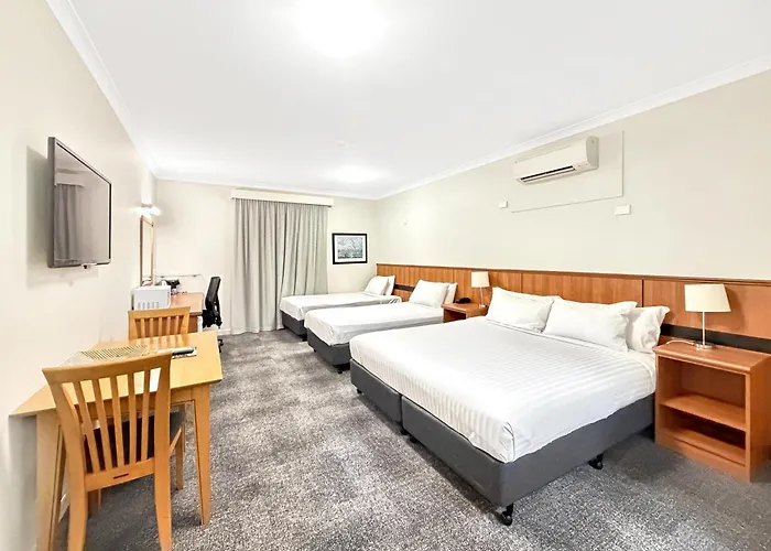 Metro Hotel Perth City