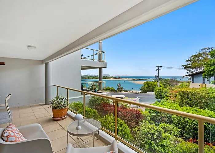 Hotels Close to Airport Little Cove Currumbin