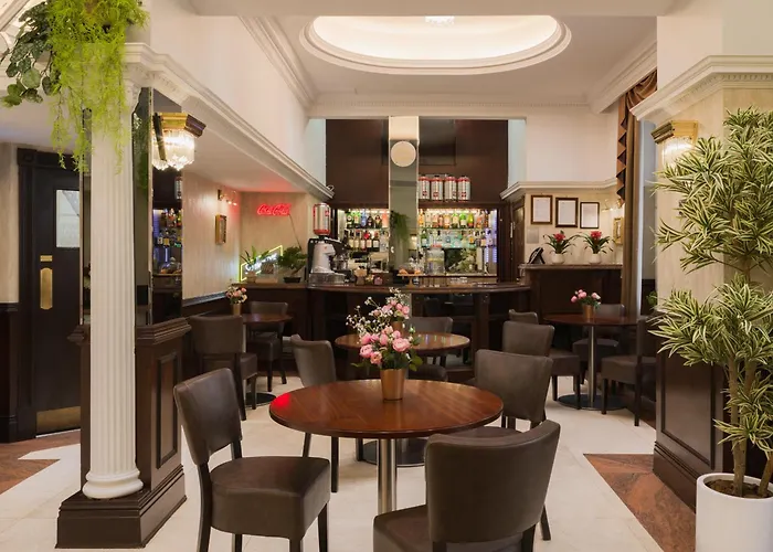 Royal Eagle Hotel