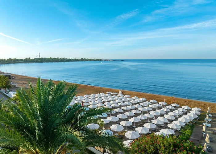 Resort: The Raga Side Ultra All Inclusive (Adults Only)