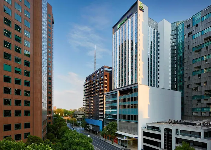 Holiday Inn Express Southbank By Ihg