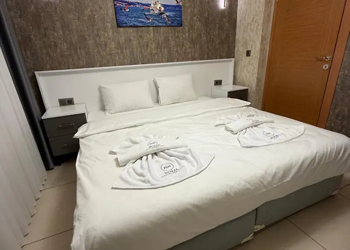 Royal Fsm Suites