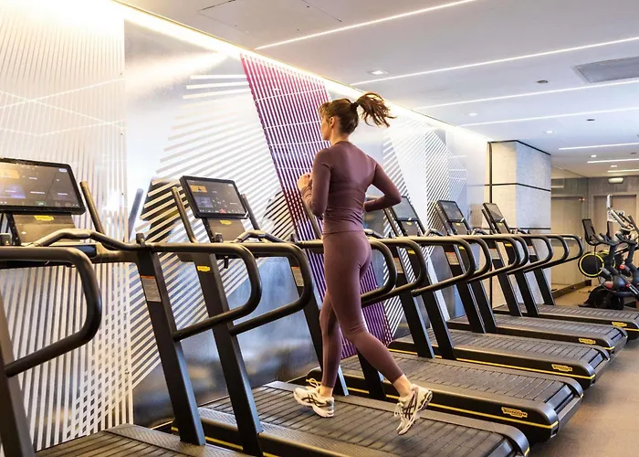 Sofitel Chicago Magnificent Mile