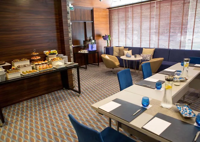 In Luxury hotels Renaissance Izmir