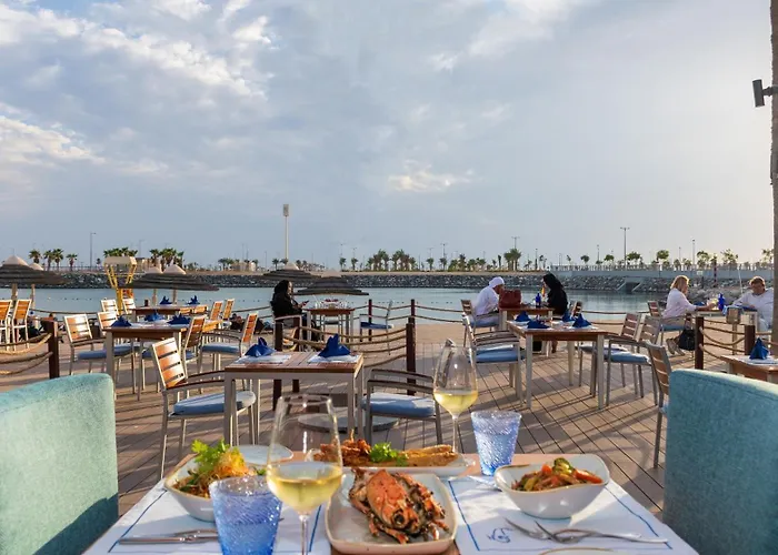 Strandhotel: Intercontinental Abu Dhabi By Ihg