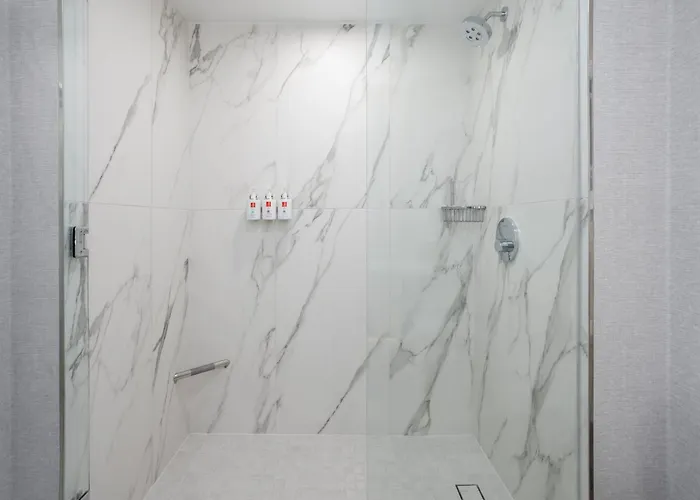 Loews Nashville Hotel At Vanderbilt Plaza