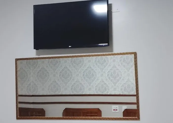 Tulipa Hotel