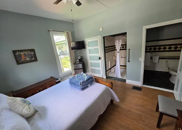 Vacation rental: Cherokee Lodge