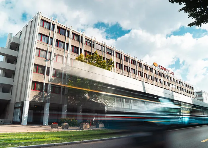 Crowne Plaza Zürich, an IHG Hotel